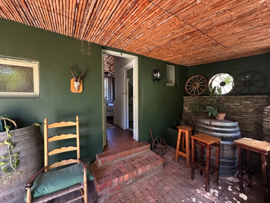 8 Bedroom Property for Sale in Barrydale Western Cape